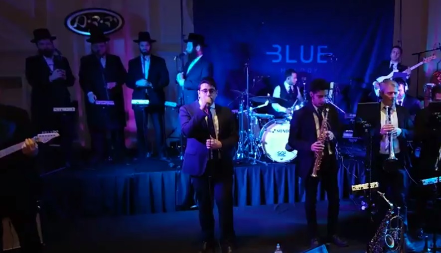 אורי דוידי ובלו מלודי בביצוע מרגש - "היום"