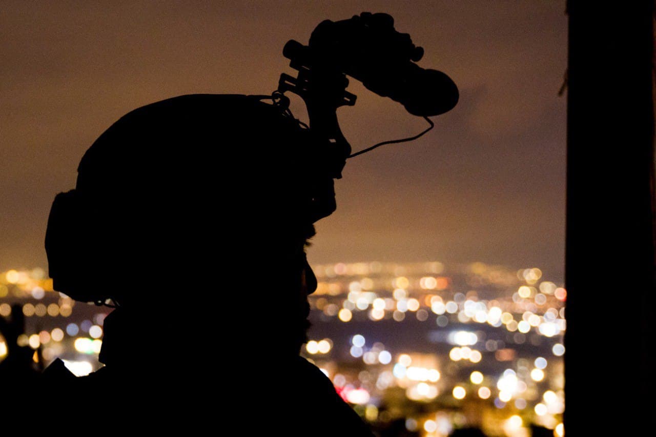 לוחמי אגוז בפעילות