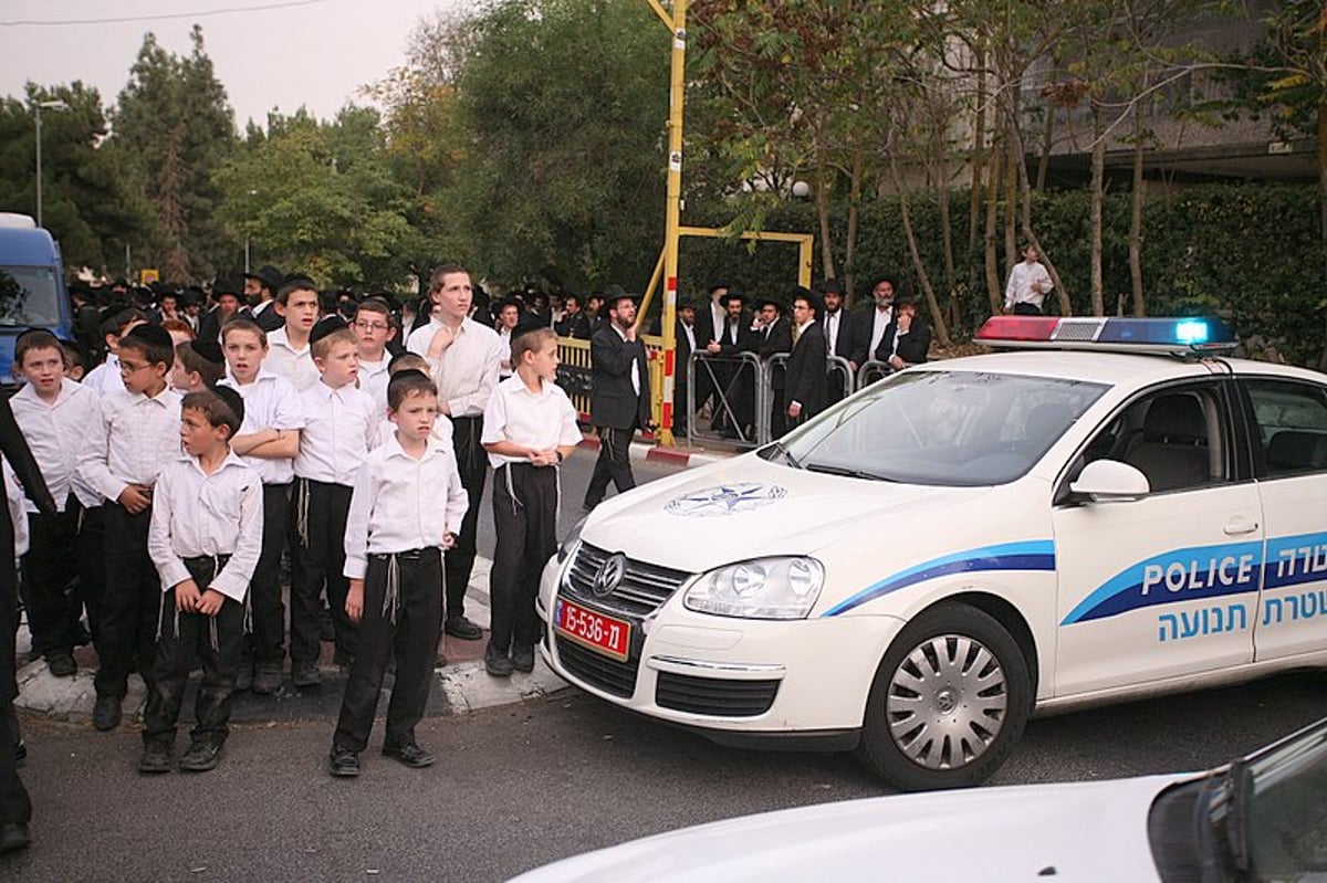 ירושלים: אלפים בהלווית הרב שלמה לורנץ ז"ל