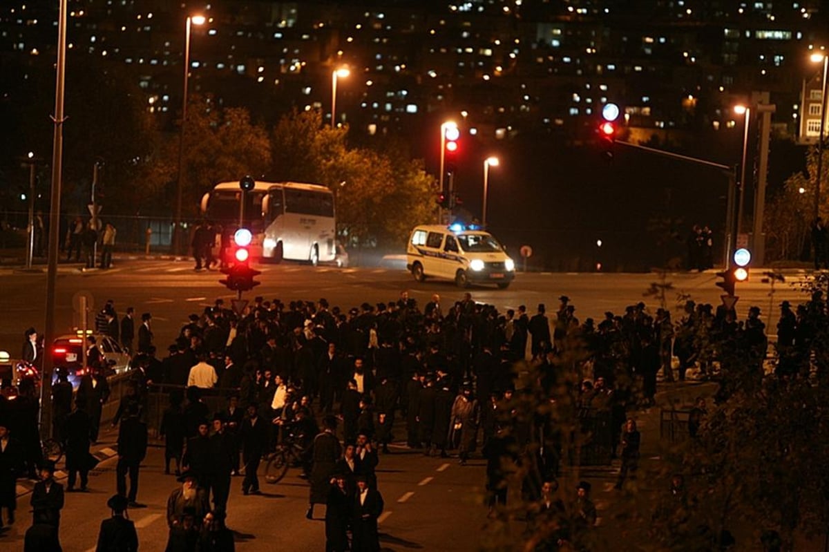 צפו בוידאו: כך הורסים את המאבק על קדושת השבת