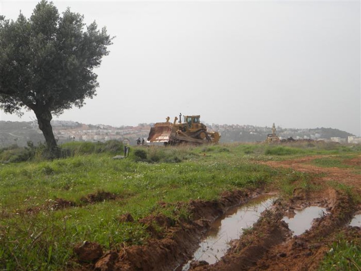 החלום נגנז: החלו העבודות למיקום הגדר מול מודיעין ע´