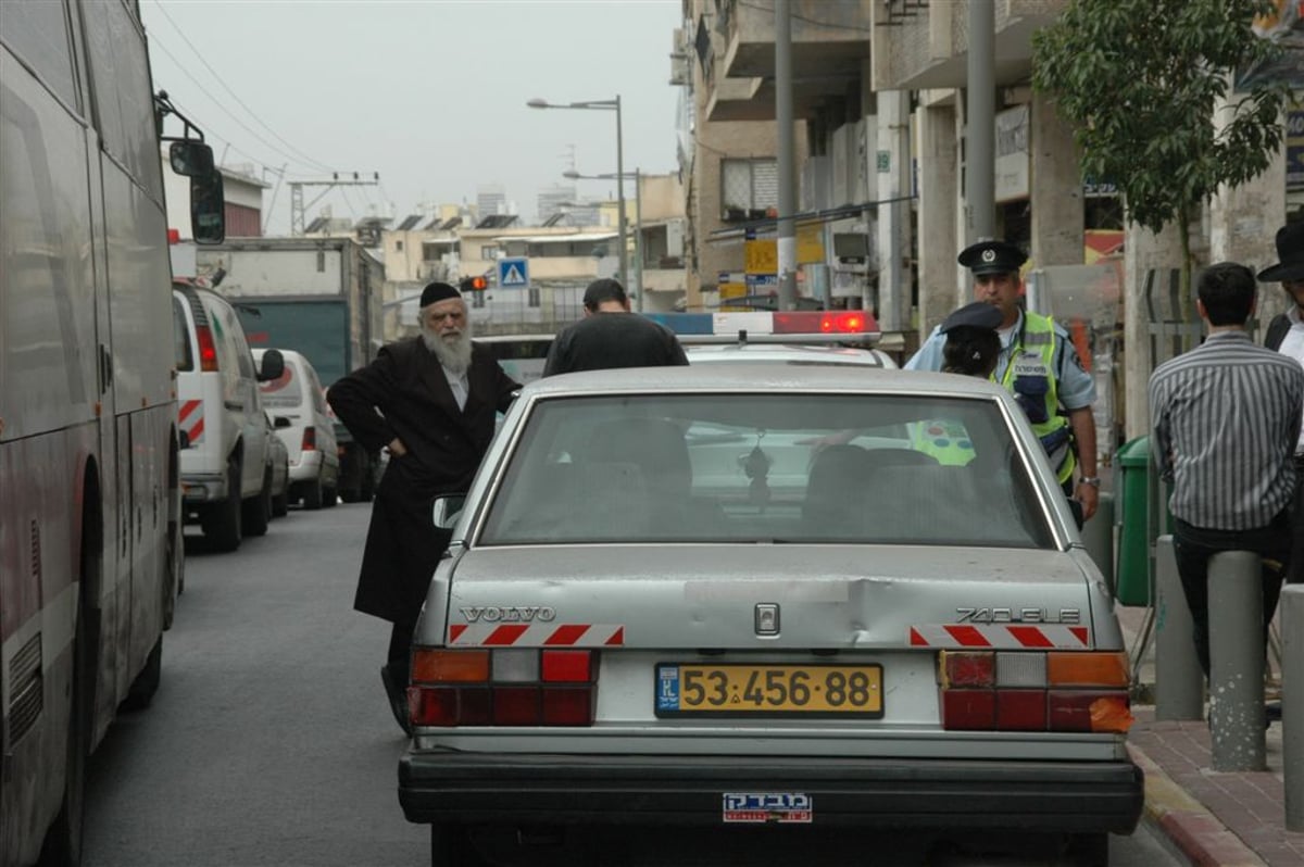 זאת לא מתיחה: משטרת התנועה עצרה את סגן שר התחבורה לשעבר ר´ שמואל הלפרט