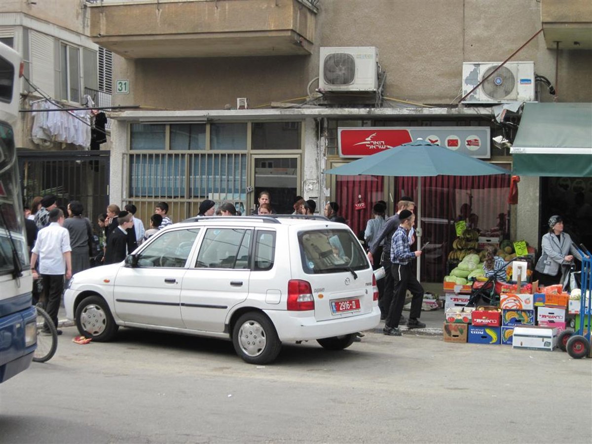 המשטרה חושדת: שודד סדרתי פועל בבני-ברק