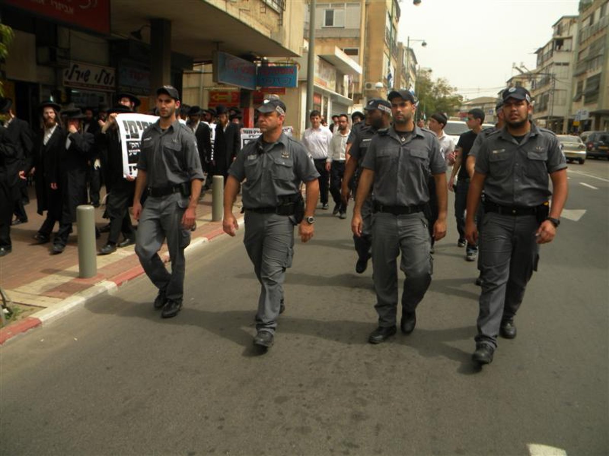 ´קנאים´ הגיעו מבית-שמש להפריע לביקור פרס בב"ב