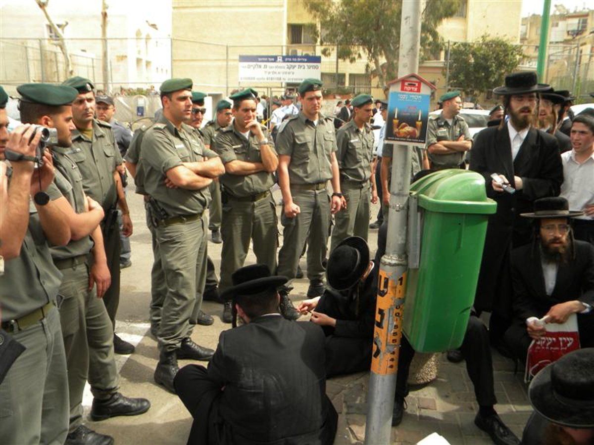 ´קנאים´ הגיעו מבית-שמש להפריע לביקור פרס בב"ב