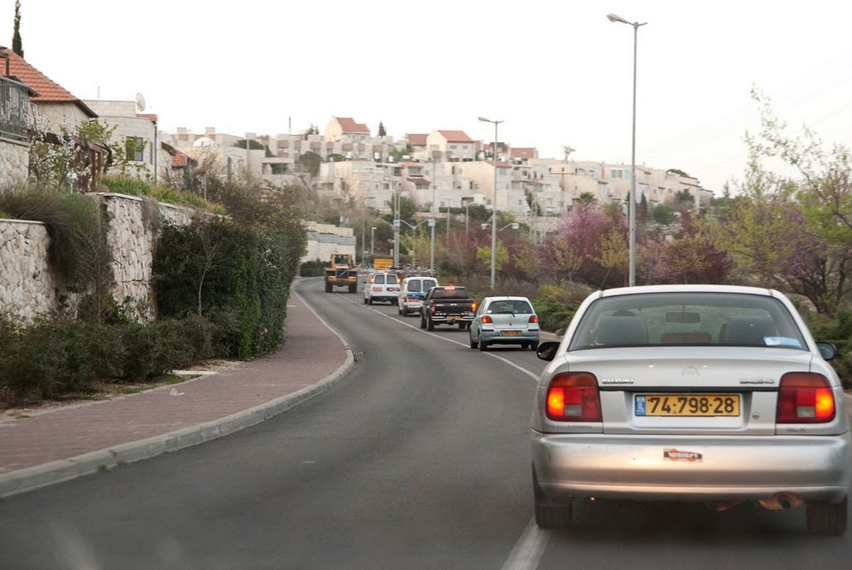 אין בושה: דחפורי צה"ל הרסו יסודות לבתי-כנסת באפרת. צפו בתמונות