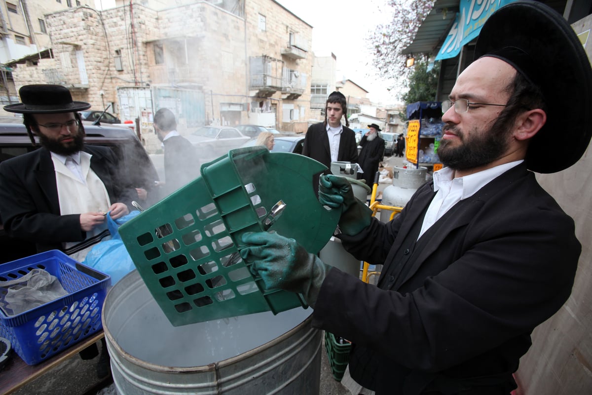 תמונות: "שהיו מספרים" בבני-ברק