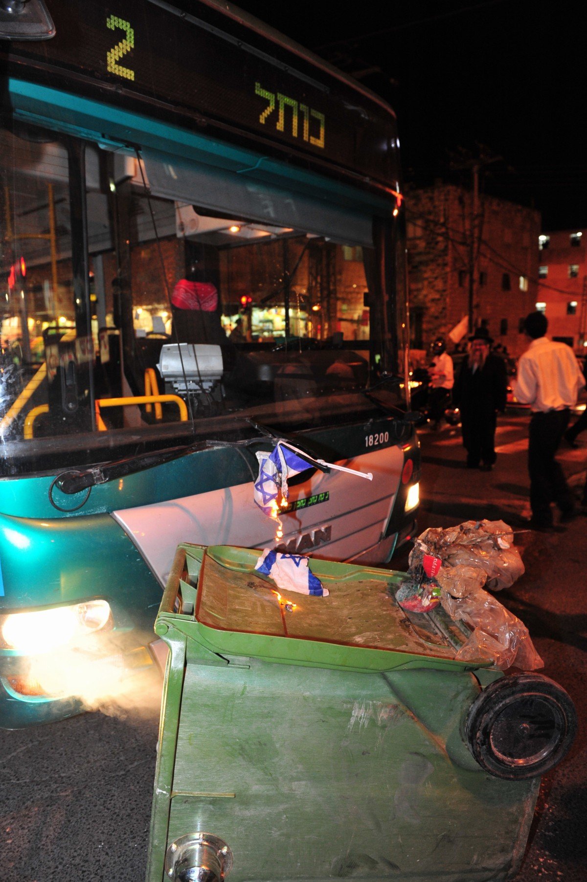 לילה סוער בירושלים: תיעוד ענק מהעצרת ומהעימותים