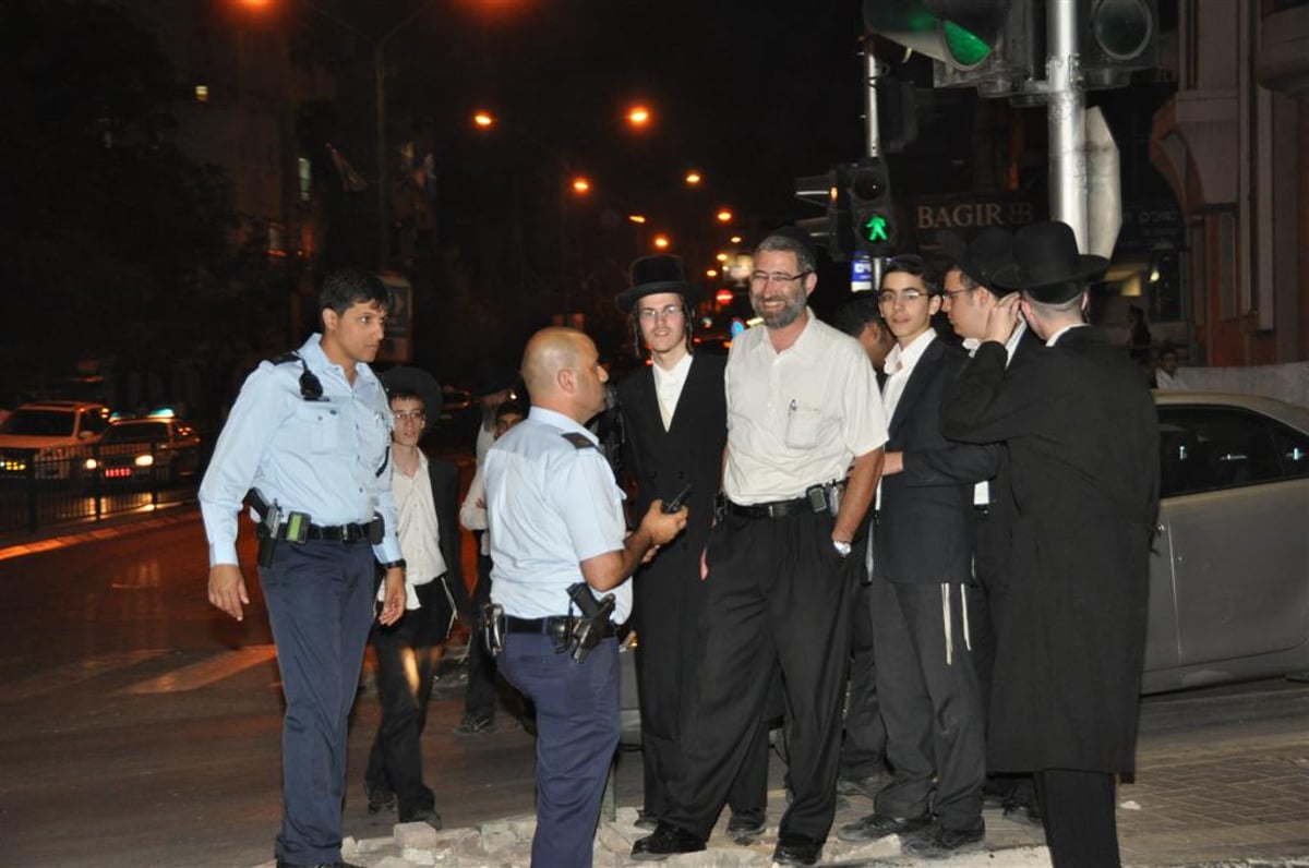 אתמול בבני-ברק: הפגנות והפרות-סדר