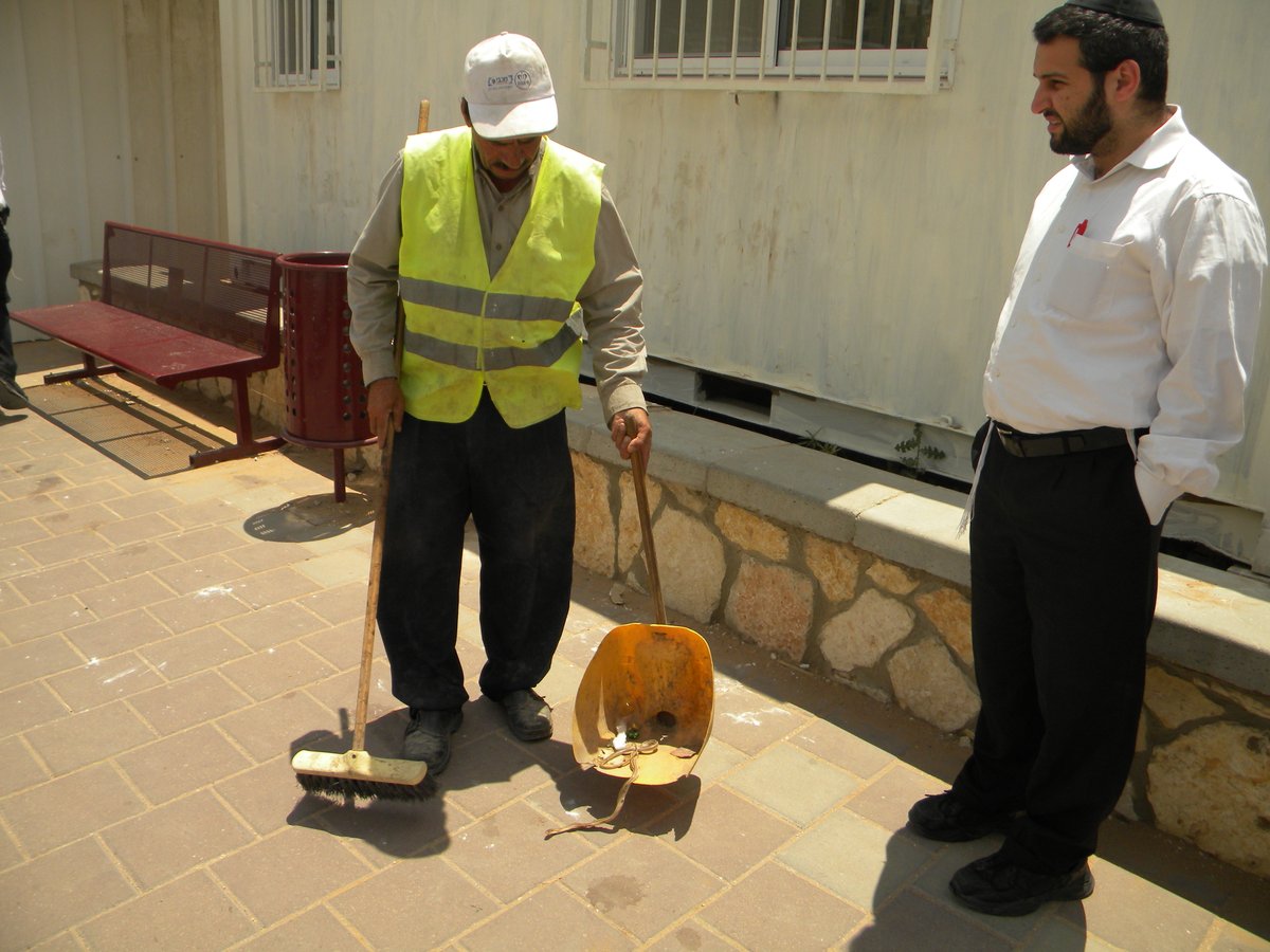 האברך נדהם: נחש צץ מתוך הגמרא