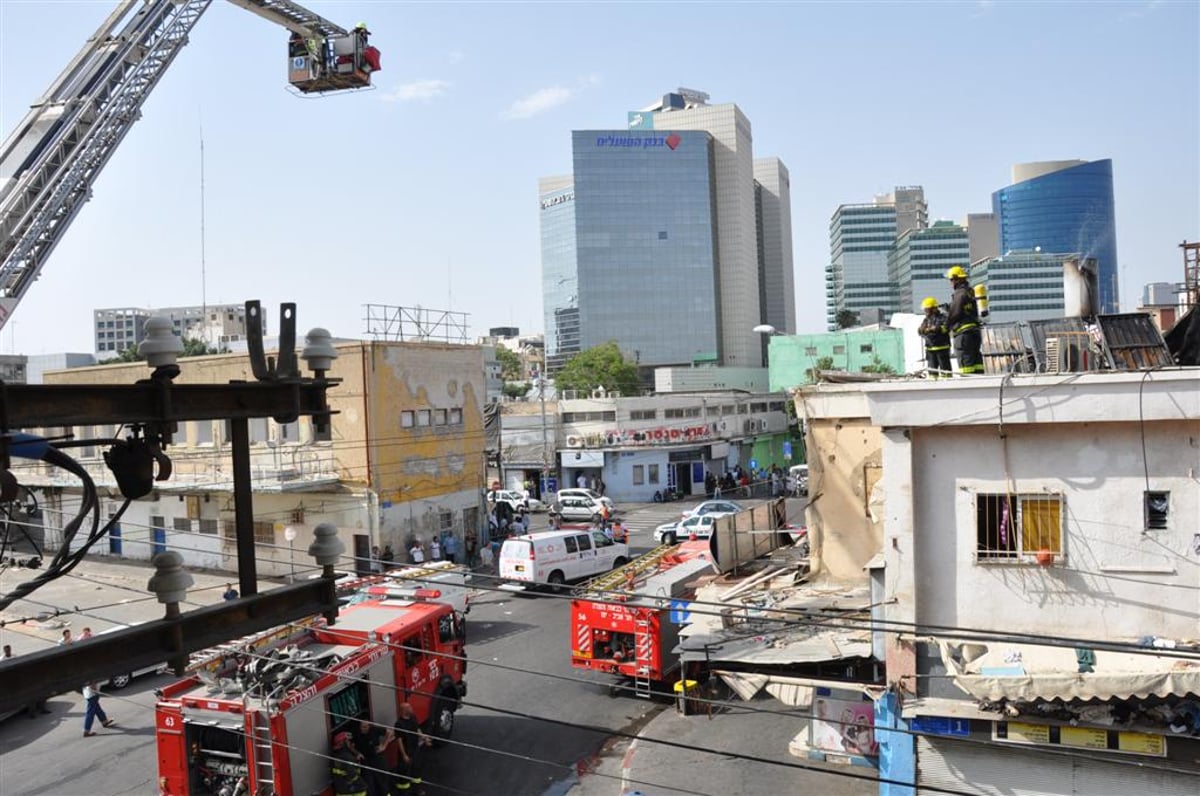 תל-אביב: שריפת ענק פרצה בבניין, הלכודים נמלטו