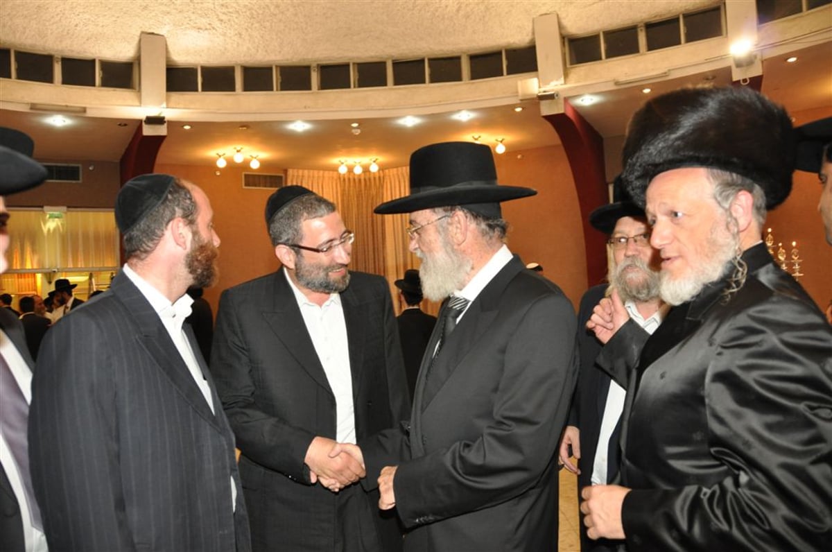 תמונות ראשונות: איפה יוסל´ה? בשמחת יו"ר זק"א