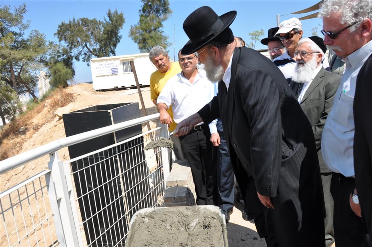 שר התשתיות: "בני-ברק - גשר בין העבר לעתיד של עם-ישראל"