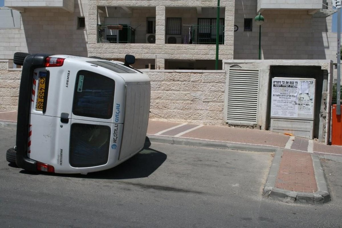 רמת בית שמש: אלמונים הפכו רכב של חב´ "אלקטרה"