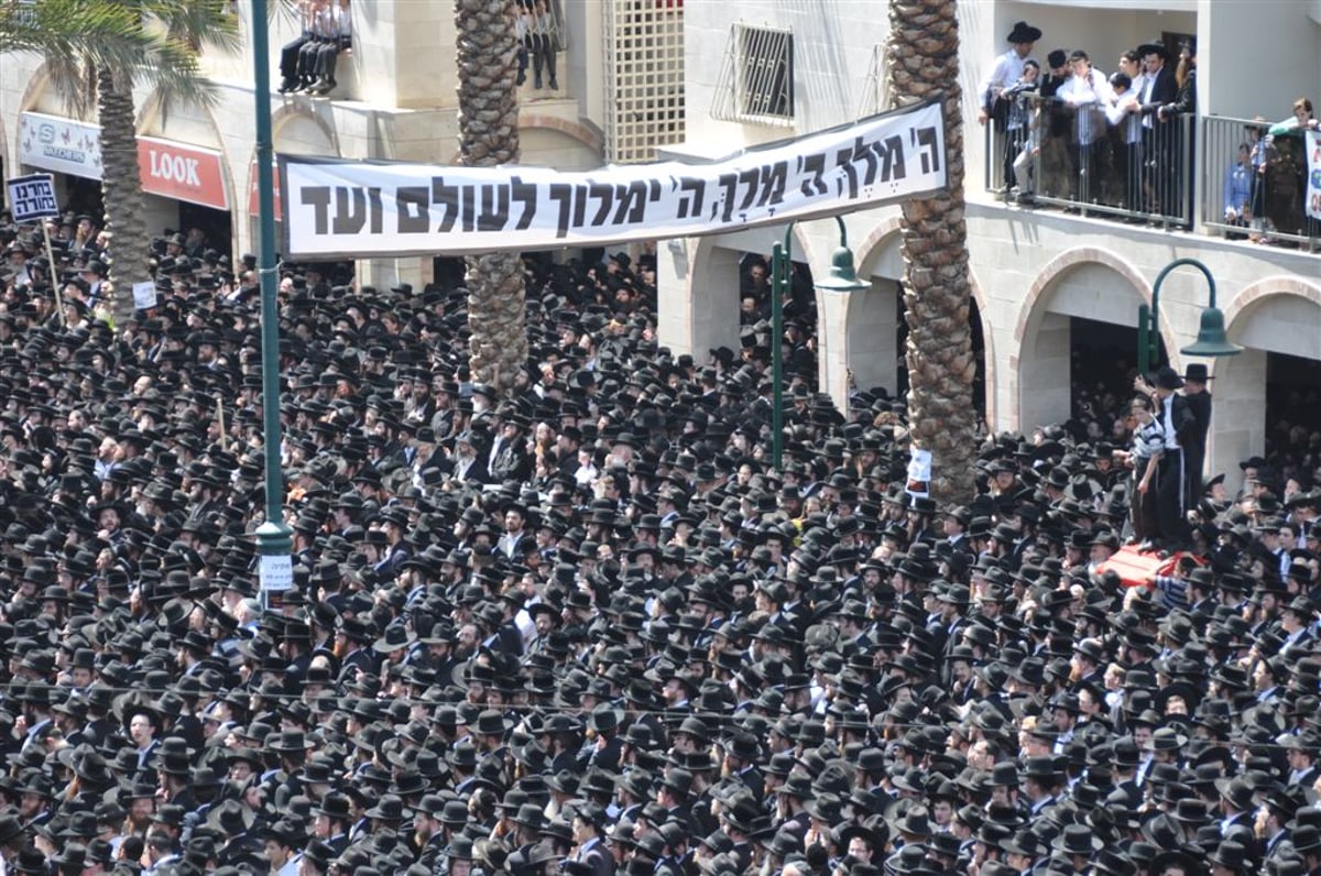 גלריית ענק: מאה אלף מחו בבני-ברק