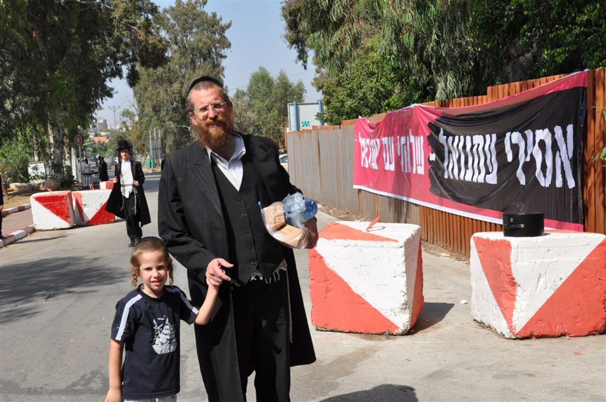 ערב שבת, מעשיהו: הילדים זעקו "גוט שבת, אבא". צפו