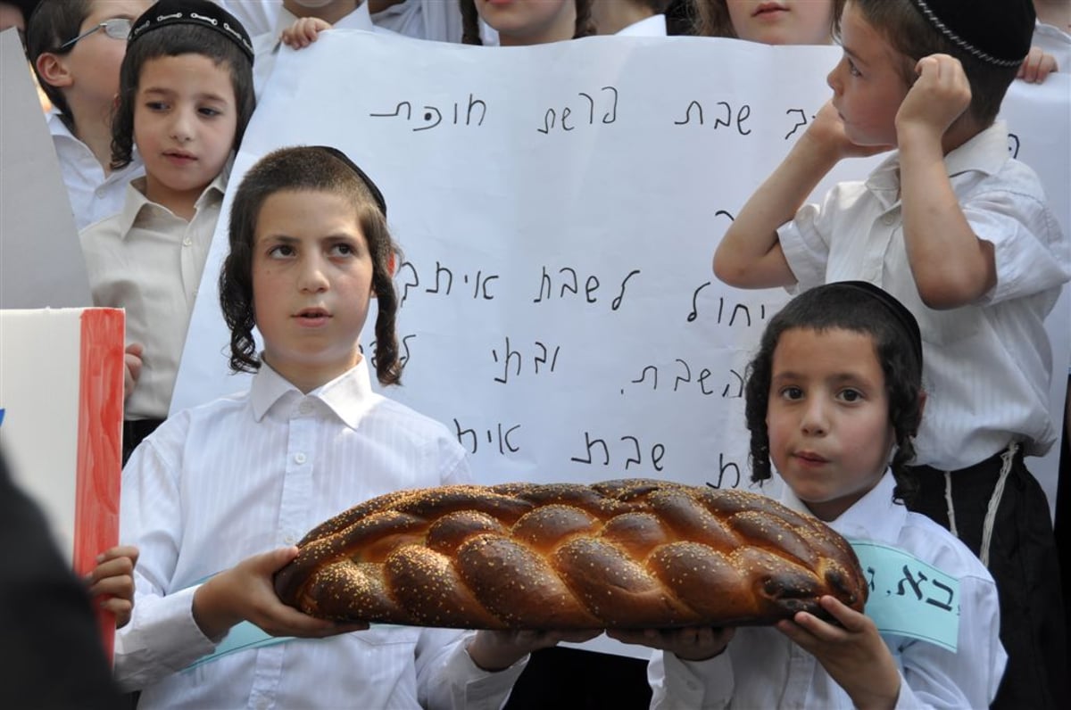 ערב שבת, מעשיהו: הילדים זעקו "גוט שבת, אבא". צפו