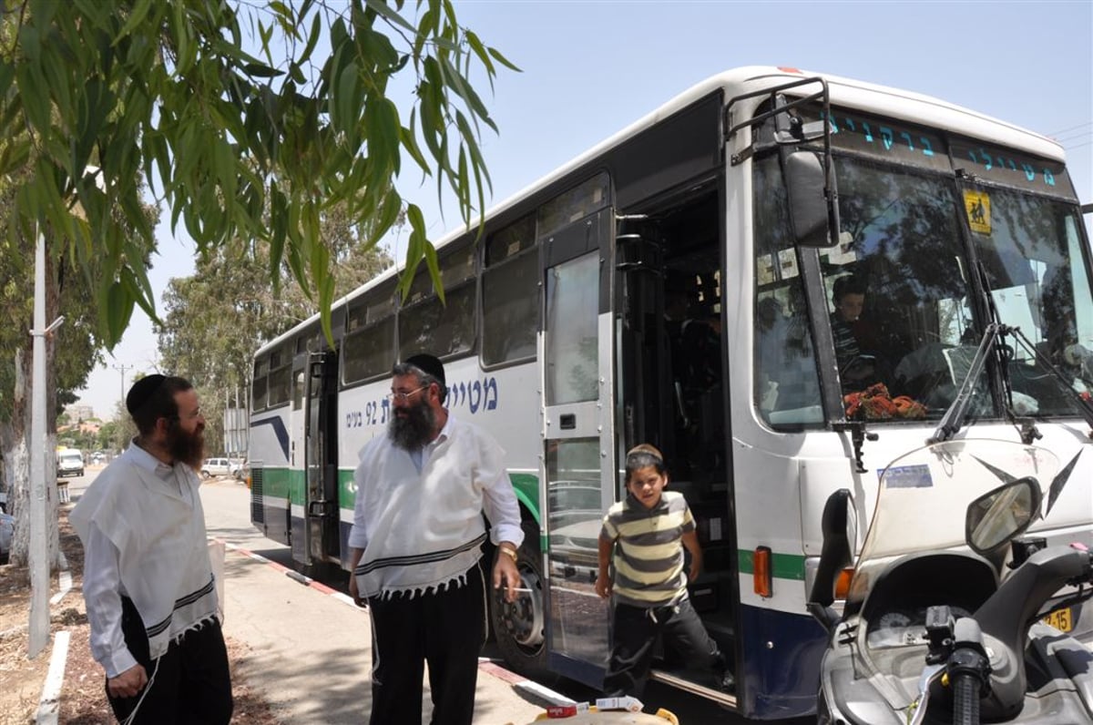 שבוע למאסר: המשפחות הורשו לבקר את האסירים