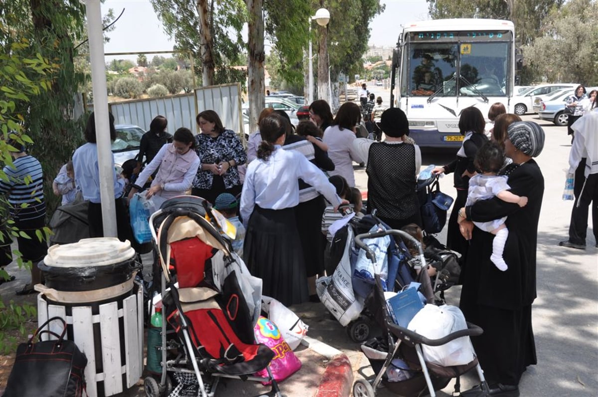 שבוע למאסר: המשפחות הורשו לבקר את האסירים