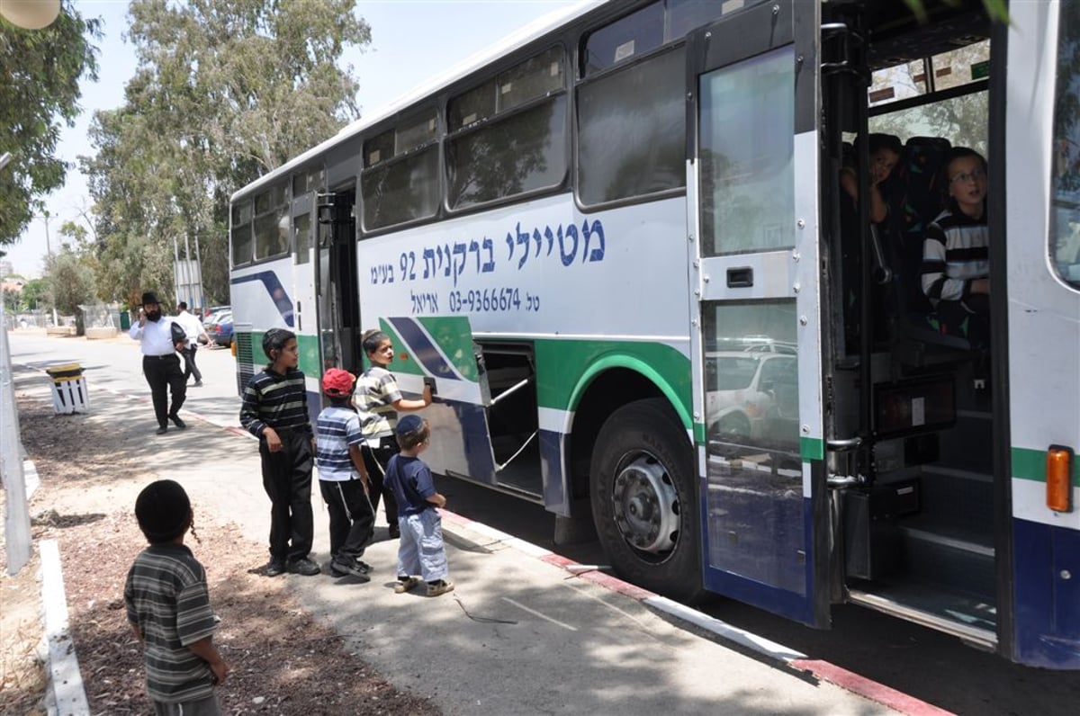 שבוע למאסר: המשפחות הורשו לבקר את האסירים