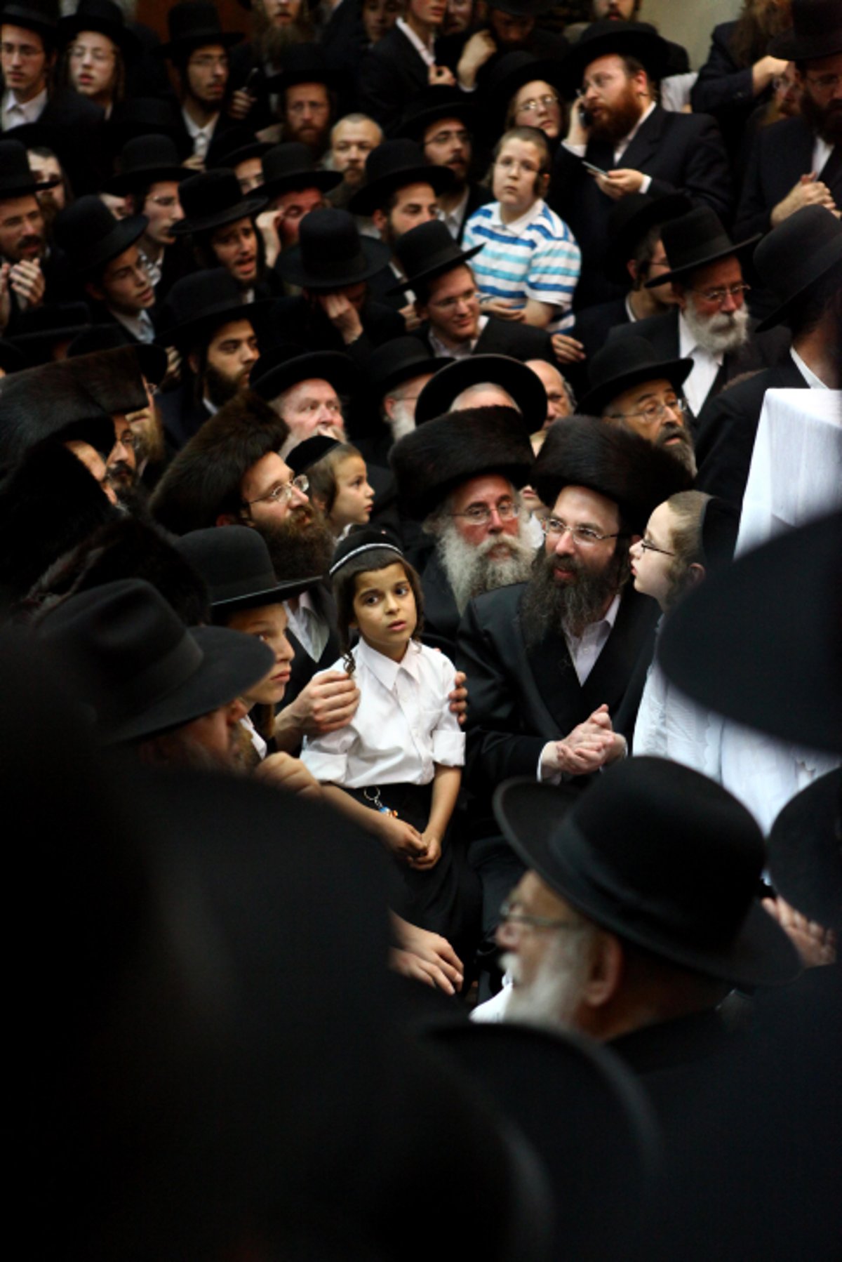 האדמו"ר מסלונים: "הדביקו עליי אות-קלון שאני גזען"