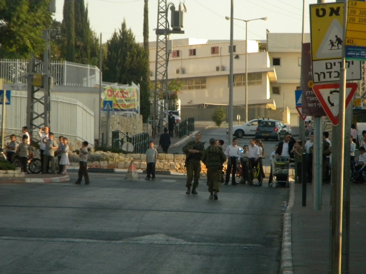 תמונות: חפץ חשוד השבית את מודיעין עלית