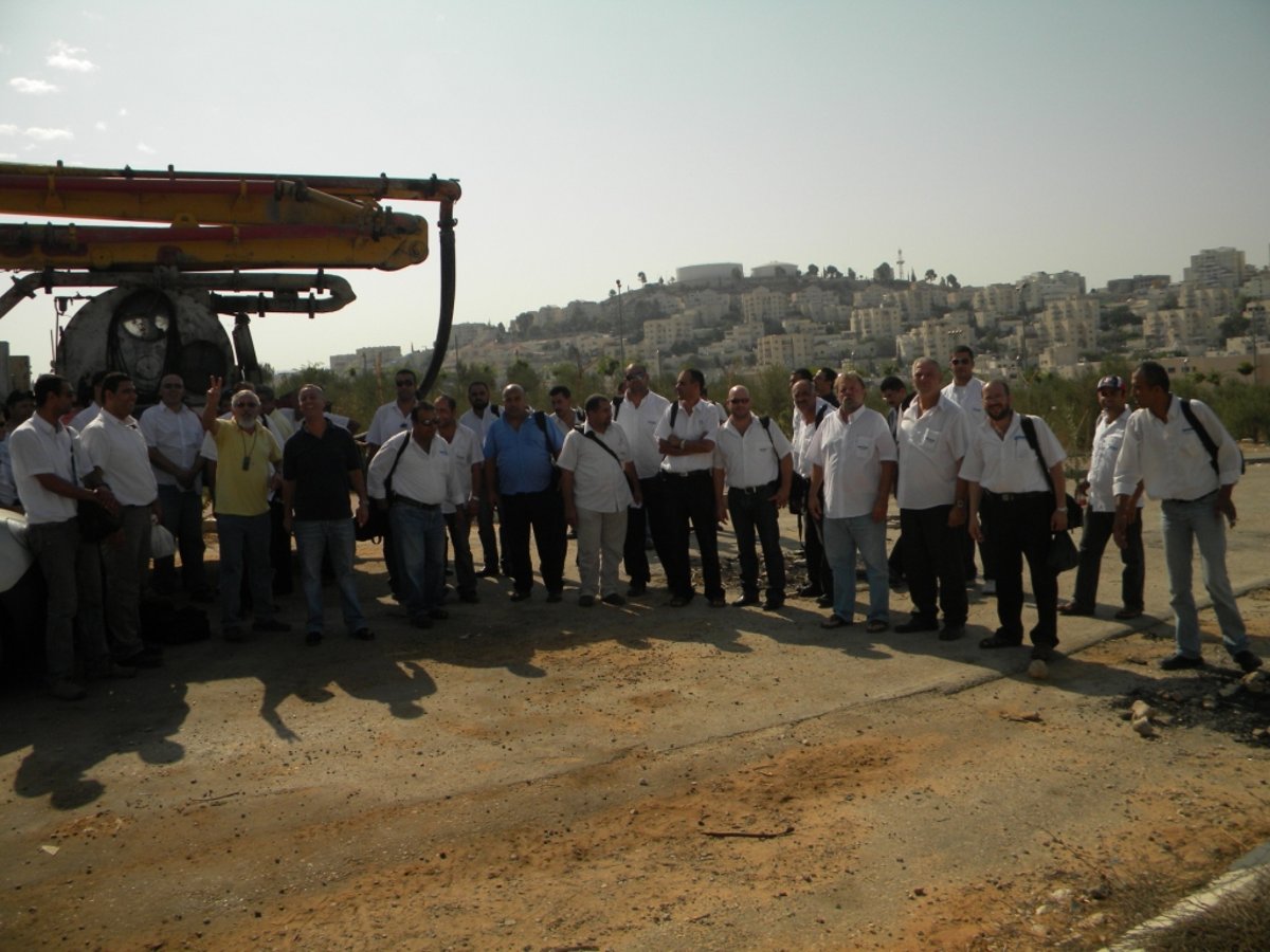 במפתיע: נהגי "סופרבוס" פתחו בשביתה במודיעין-עלית