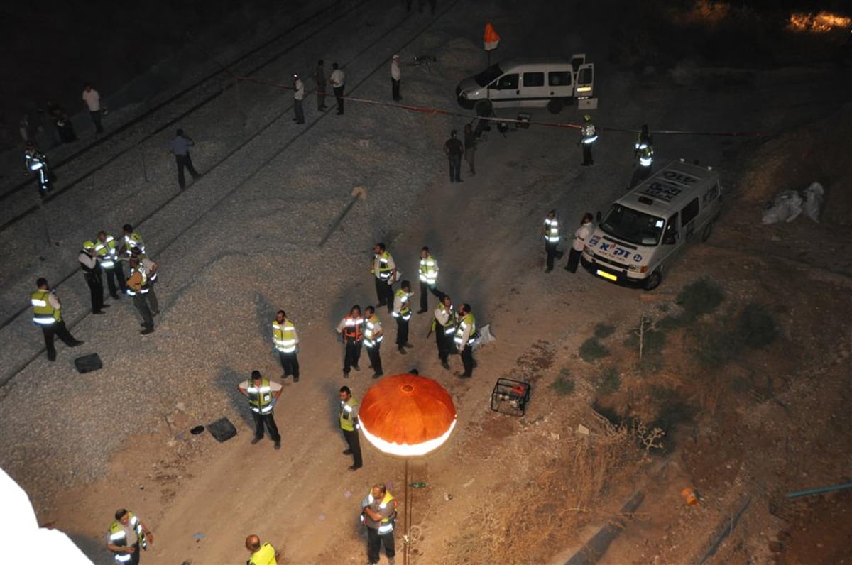 לראות ולבכות: מרגע הפינוי ועד לקדיש המצמרר בזירה