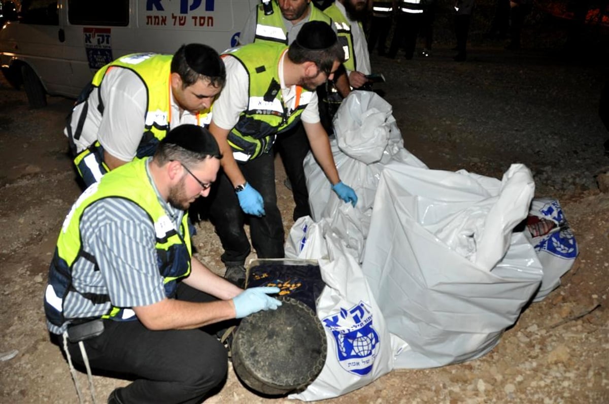לראות ולבכות: מרגע הפינוי ועד לקדיש המצמרר בזירה