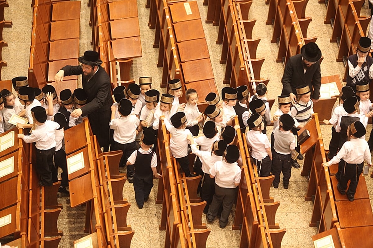 תיעוד מרהיב: מעמד ק"ש לנכד האדמו"ר מבעלזא