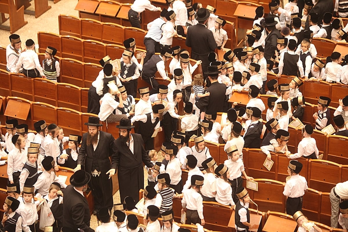 תיעוד מרהיב: מעמד ק"ש לנכד האדמו"ר מבעלזא