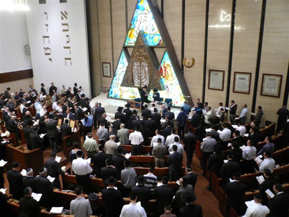 אלול במקסיקו: הגראי"ל נשא דברי חיזוק לאלפים