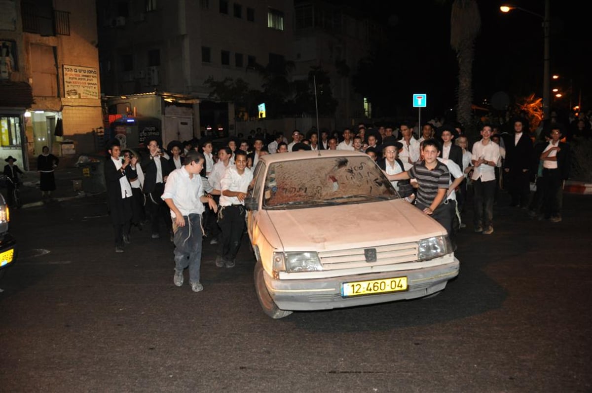 סמינר לנושרות מסעיר את בני-ברק: "זה חורבן הדור"