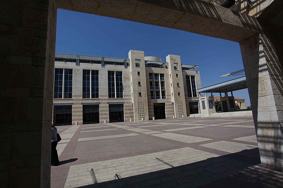 השנה של דייטש: "פרשיית עמנואל עשתה כבוד גדול"