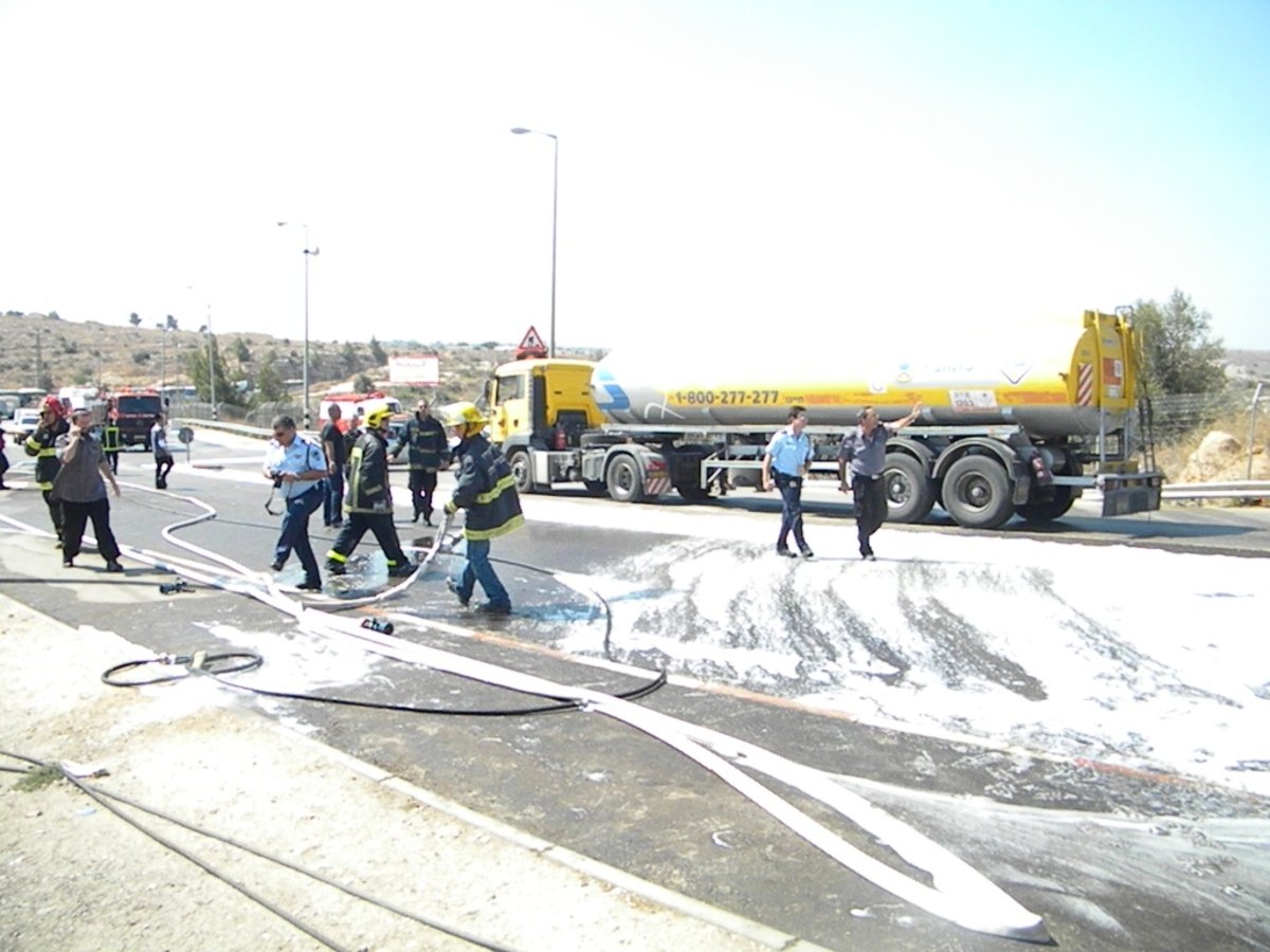 וידאו, תמונות: דליפת סולר השביתה את מודיעין-עלית