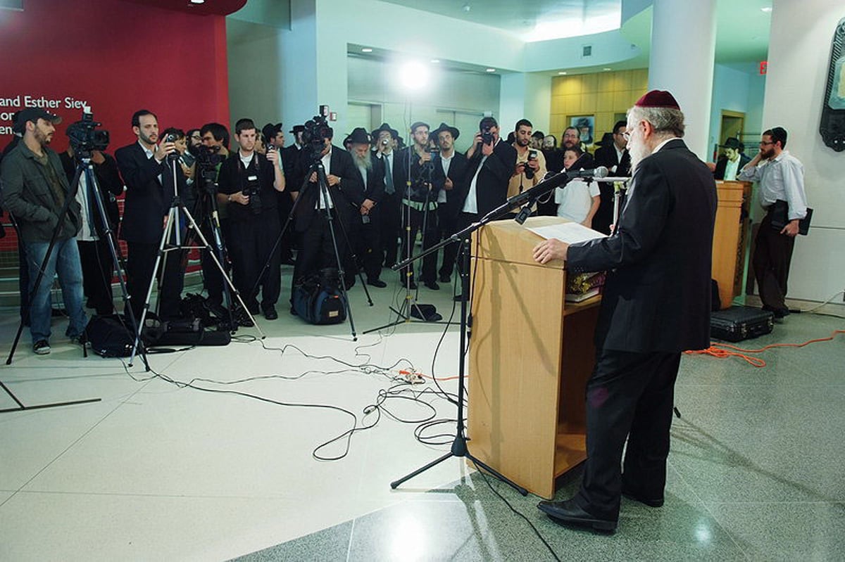 המוזיקה החסידית התאחדה בקליפ נדיר למען אסיר אחד