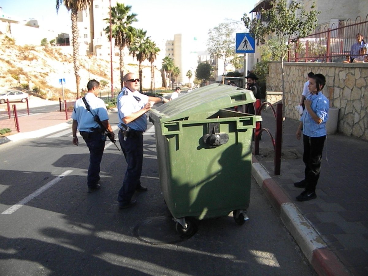 ברכפלד: הפגינו נגד תאונות - ופוזרו