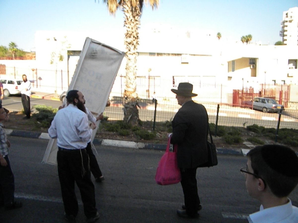 כביש הסכנה במודיעין ע´: התושבים פותחים במחאה