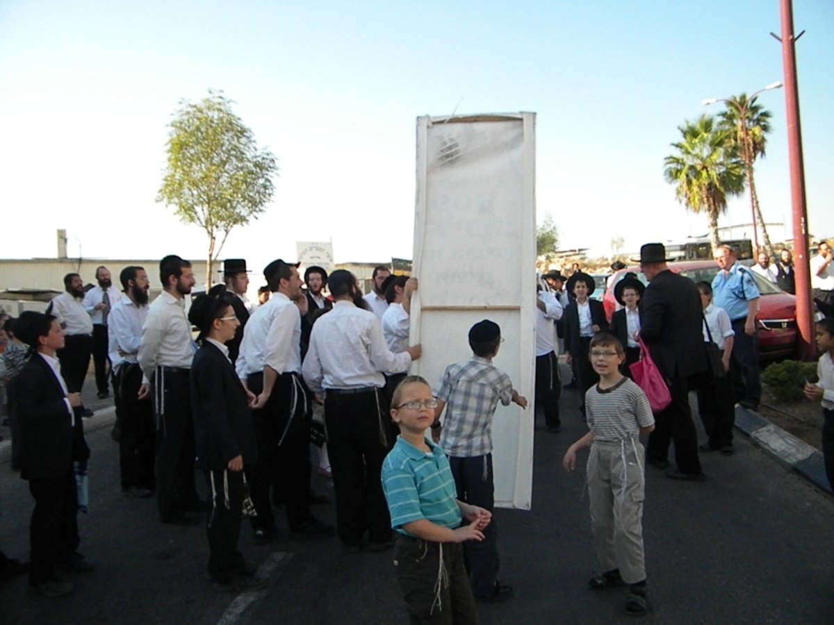 כביש הסכנה במודיעין ע´: התושבים פותחים במחאה