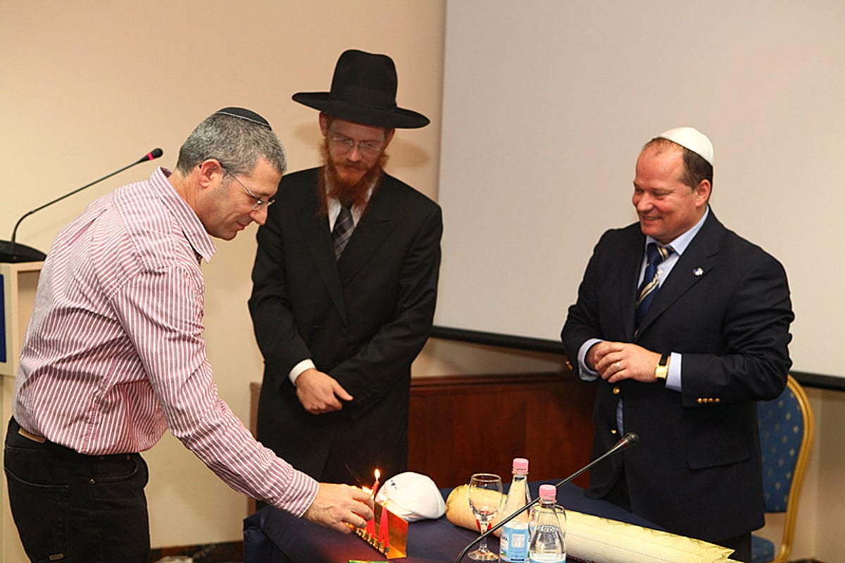 הרב עמאר הכתיר רב למדינת אלבניה