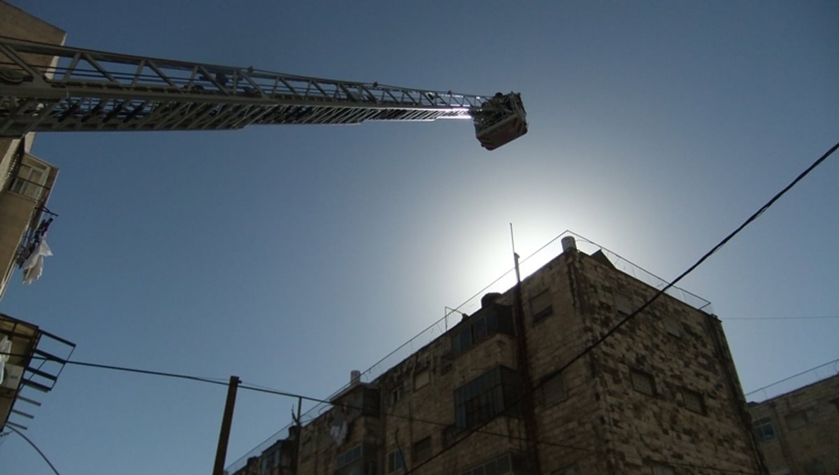 מכבי האש, וסולם הגבהים במאה שערים • צפו בגלריה