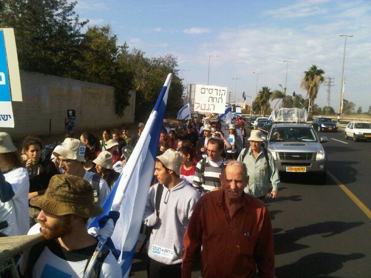 כישלון ההסתה: רק מאות משתתפים בצעדת השנאה