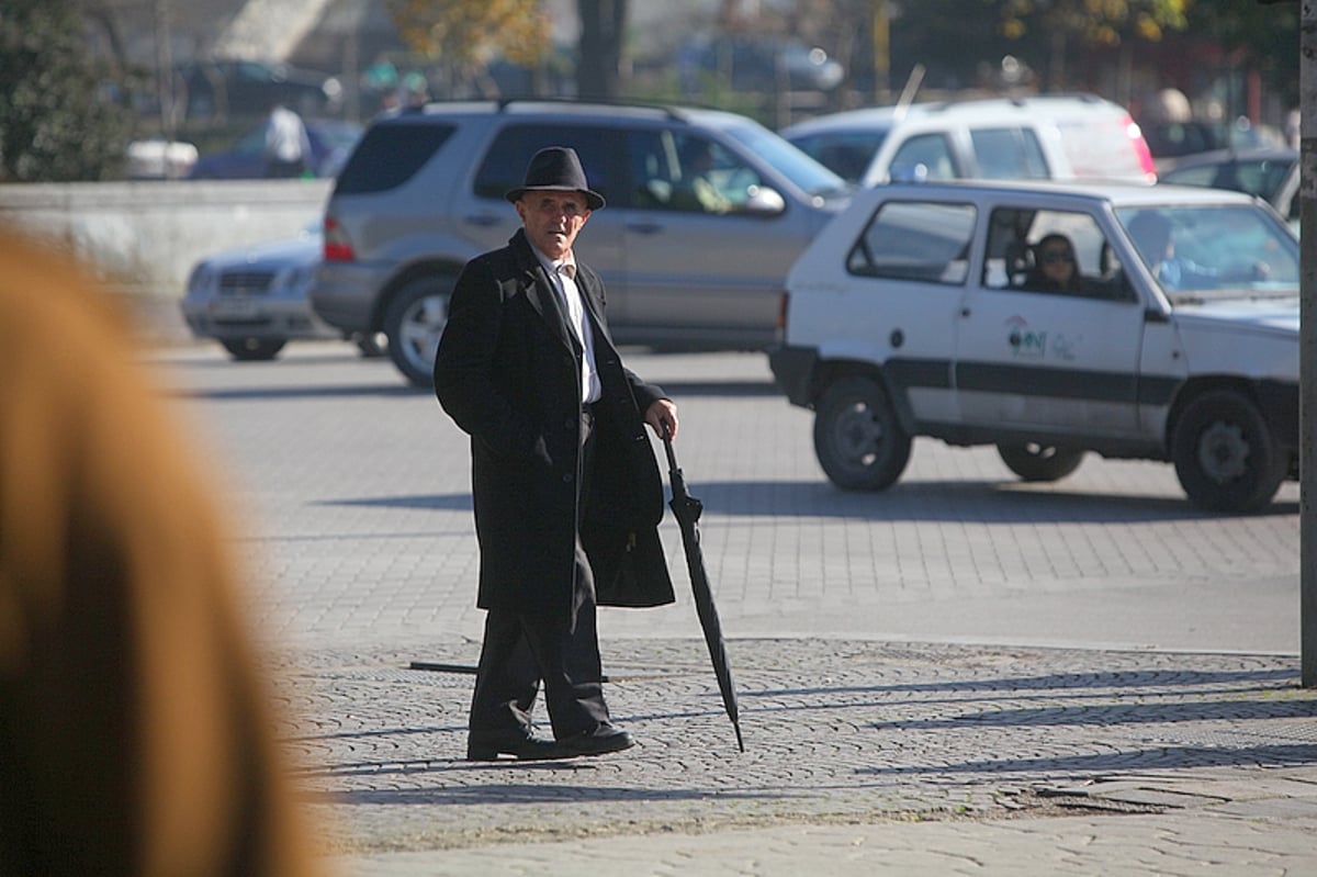 באוויר וביבשה: מסע אל אלבניה - "ארץ הנשרים"