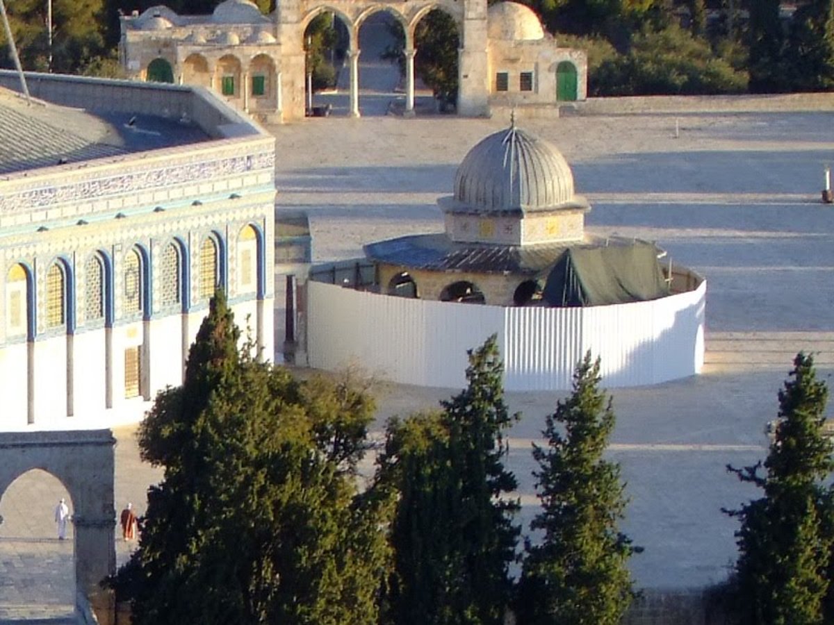 התיעוד נחשף: מה מסתירים הערבים במתחם הר-הבית?