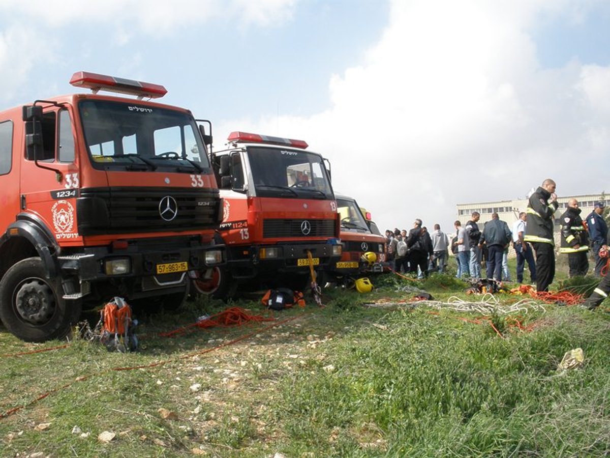 נער בן 15 נפל לבור בעומק 30 מטרים. צפו בתמנות החילוץ