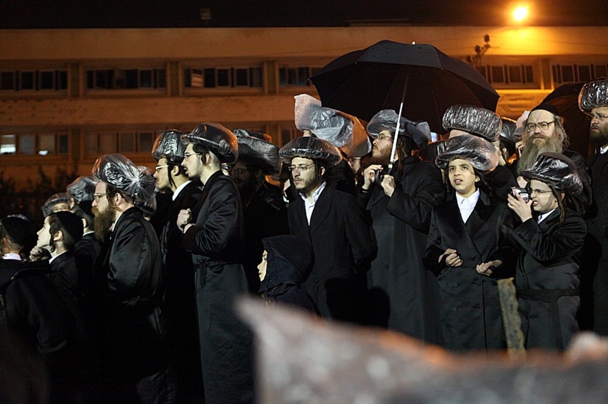 תחת גשם עז: חתונת בתו של כ"ק האדמו"ר מרחסמטריווקא