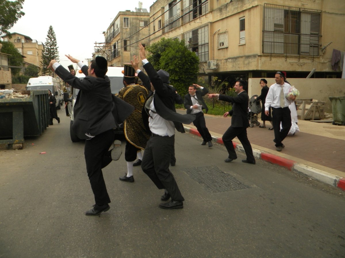 גלריית ענק: עד דלא ידע, גרסת בני-ברק