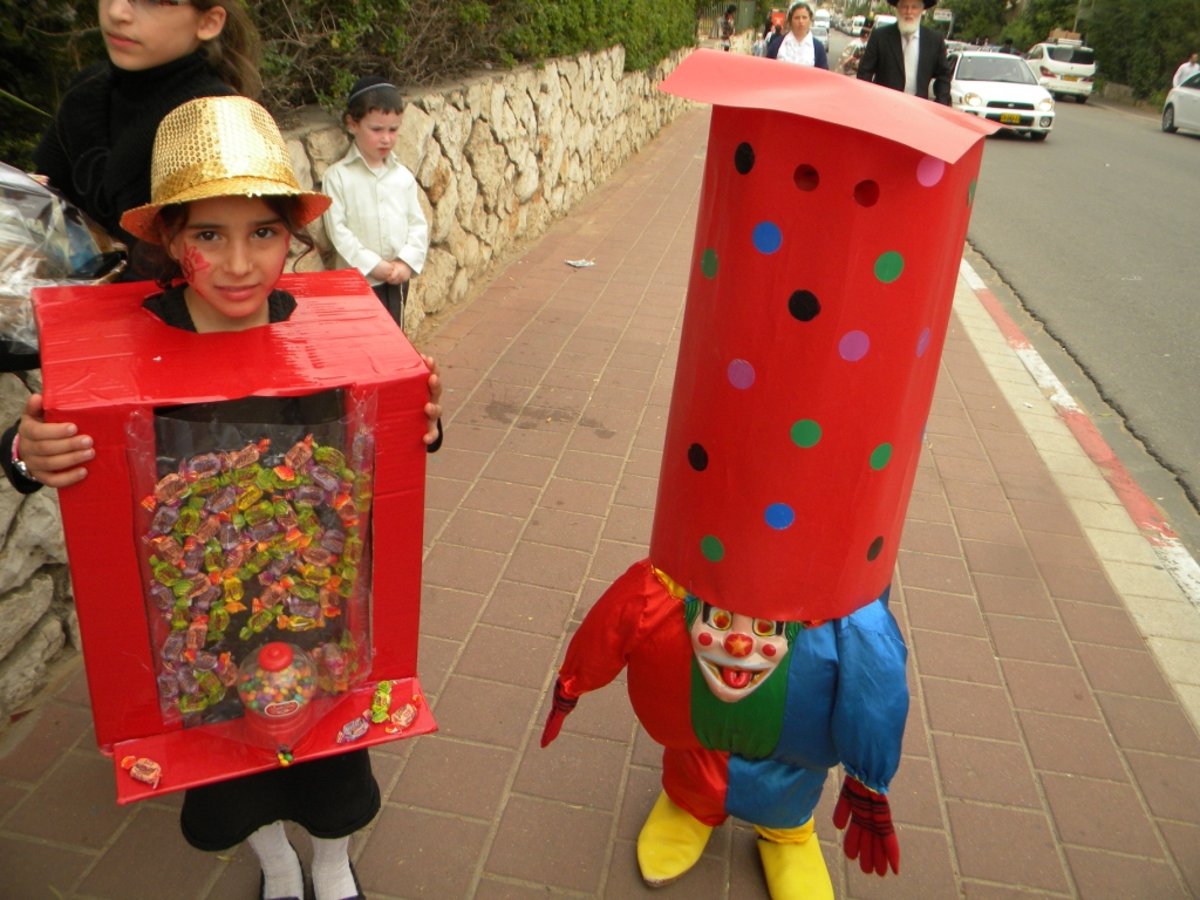 גלריית ענק: עד דלא ידע, גרסת בני-ברק