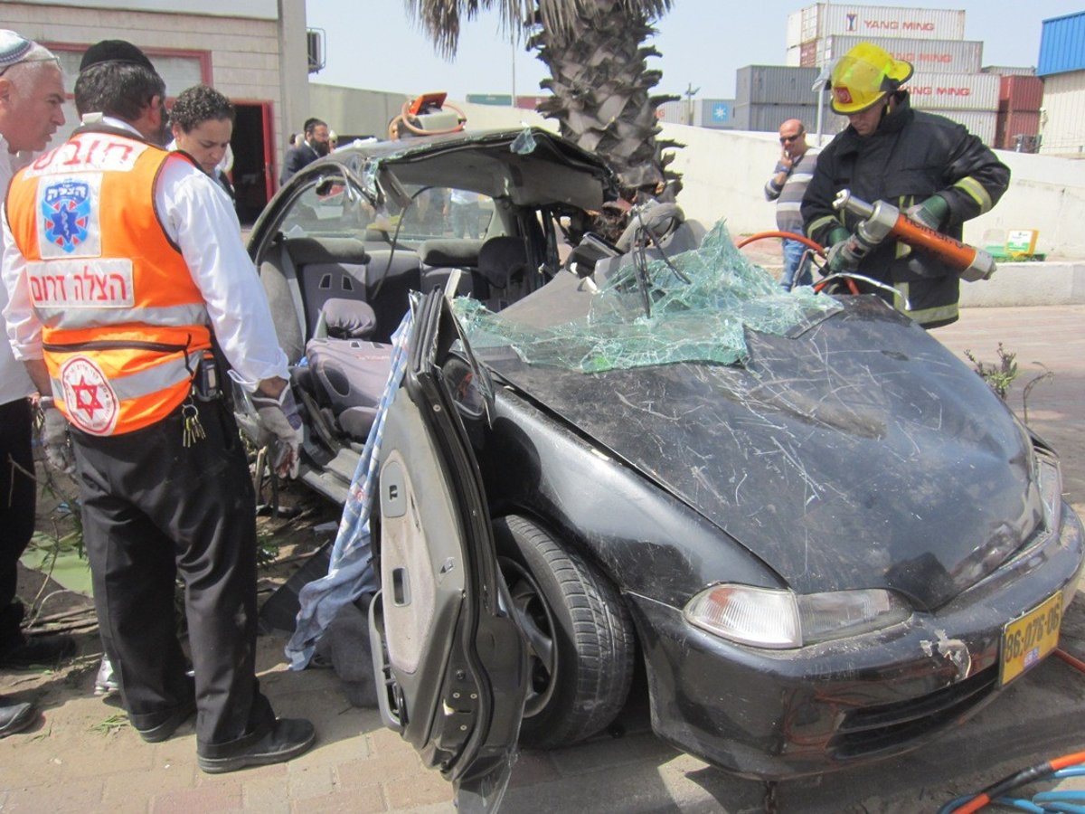 תמונות אסון: חרדי נהרג בתאונה באשדוד