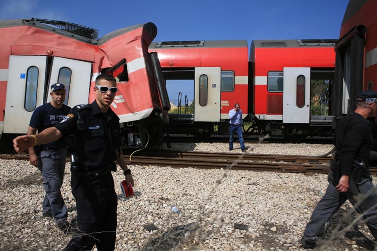 תאונת הרכבת: הקטר הושעה; הוקמה ועדת חקירה